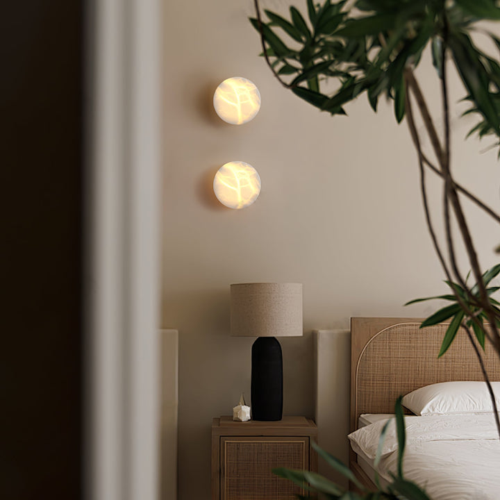 Cylindryczna Lampa Ścienna z Alabastru