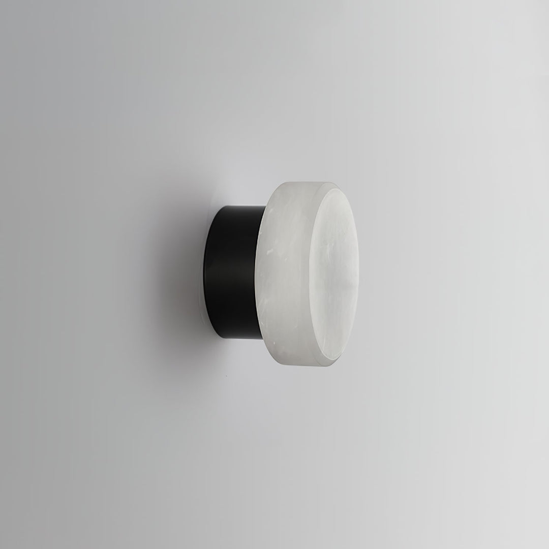 Cylindryczna Lampa Ścienna z Alabastru