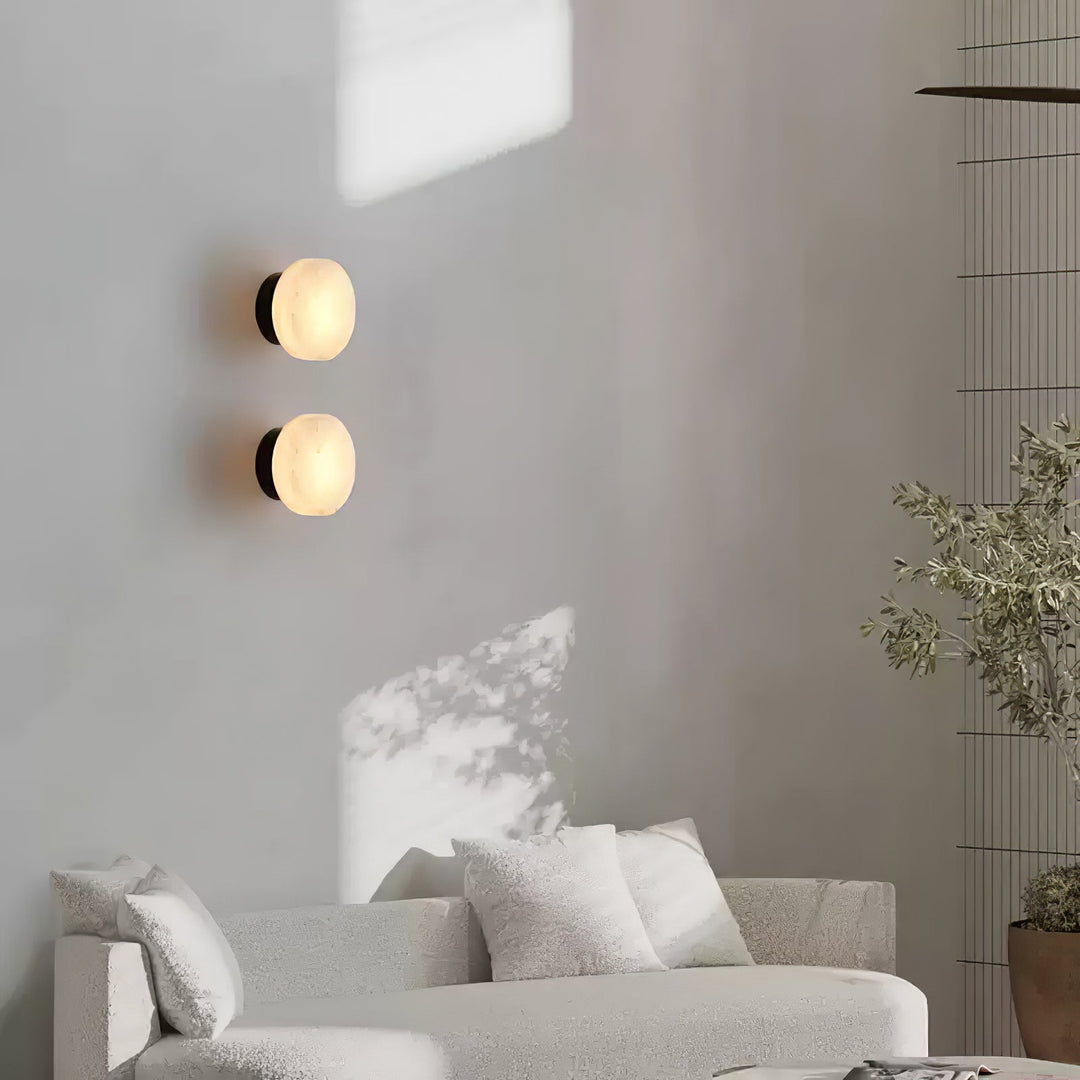 Cylindryczna Lampa Ścienna z Alabastru