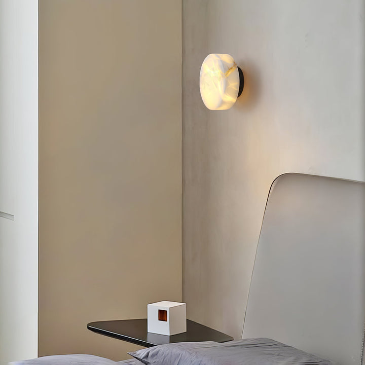 Cylindryczna Lampa Ścienna z Alabastru