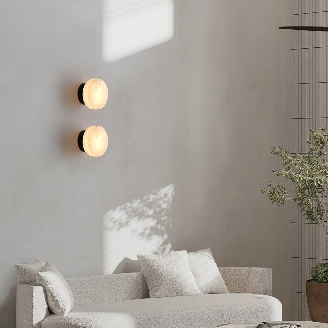 Cylindryczna Lampa Ścienna z Alabastru