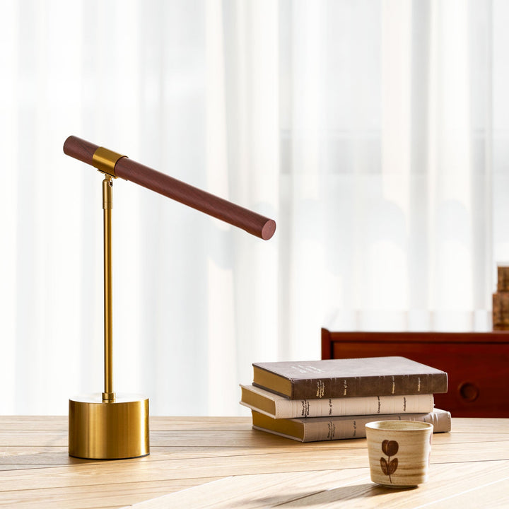 Lampa stołowa liniowa