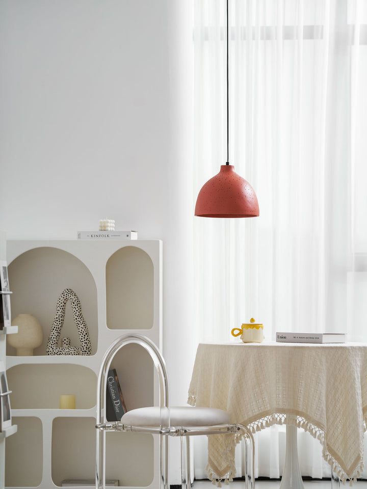 Lampa wisząca z żywicy w kształcie miski