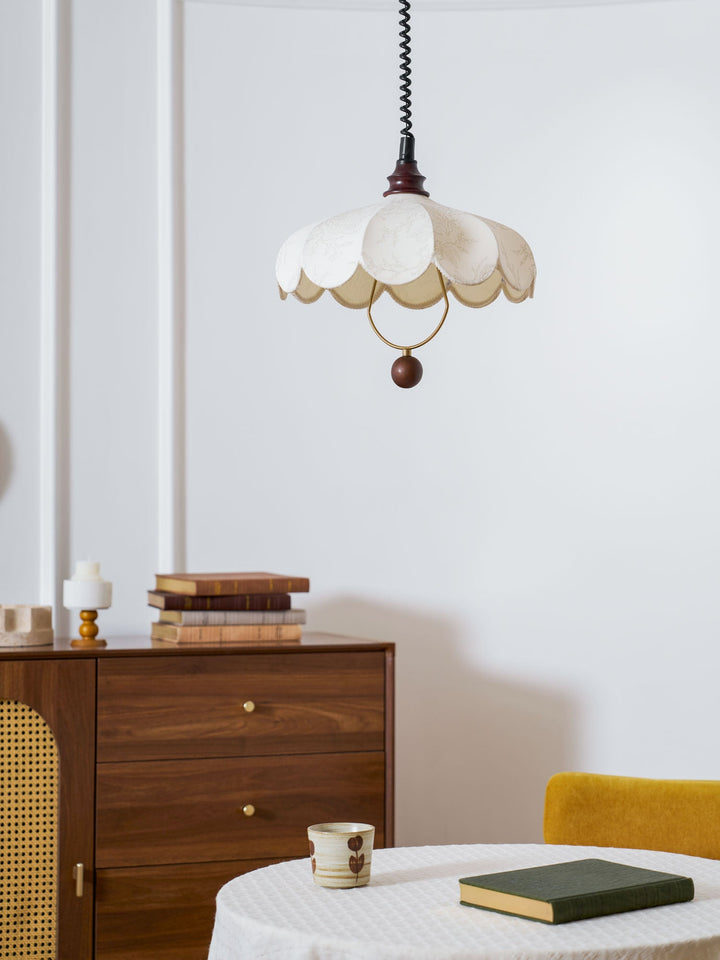 Lampa wisząca z tkaniny Lily