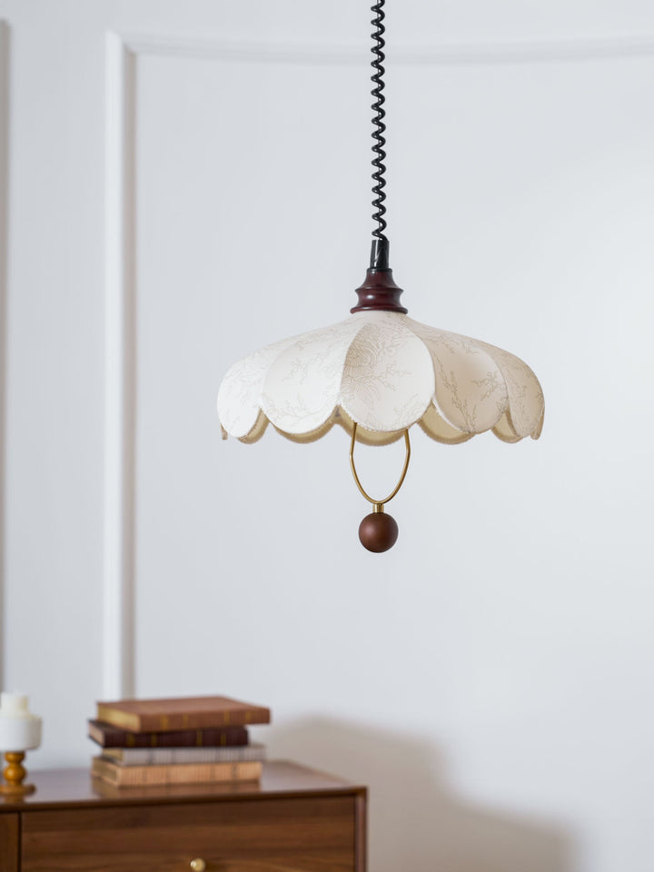 Lampa wisząca z tkaniny Lily