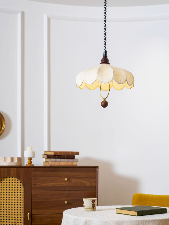 Lampa wisząca z tkaniny Lily