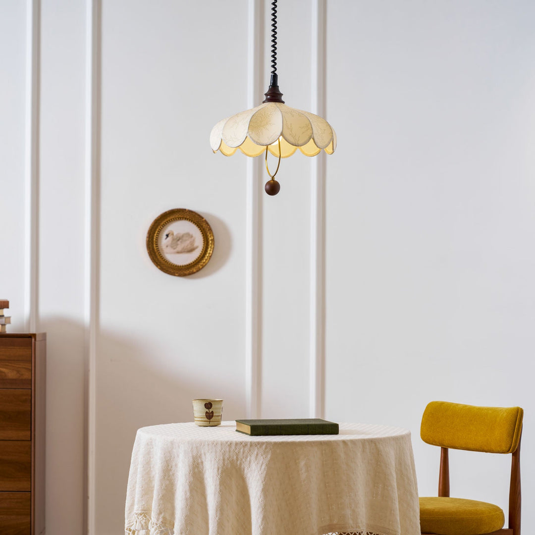 Lampa wisząca z tkaniny Lily