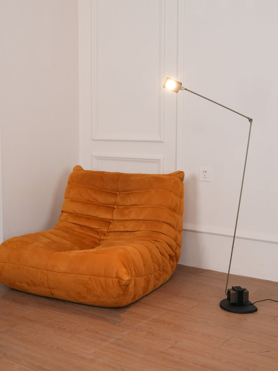Lampa Podłogowa Dynamo