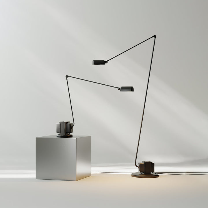 Lampa Podłogowa Dynamo