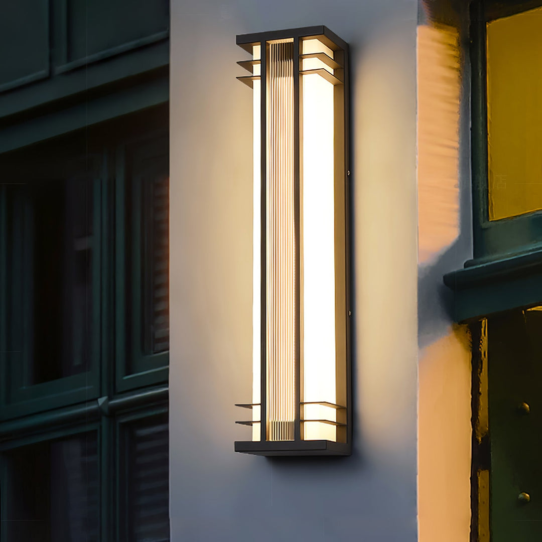 Lampa ścienna na zewnątrz z podwójną osią
