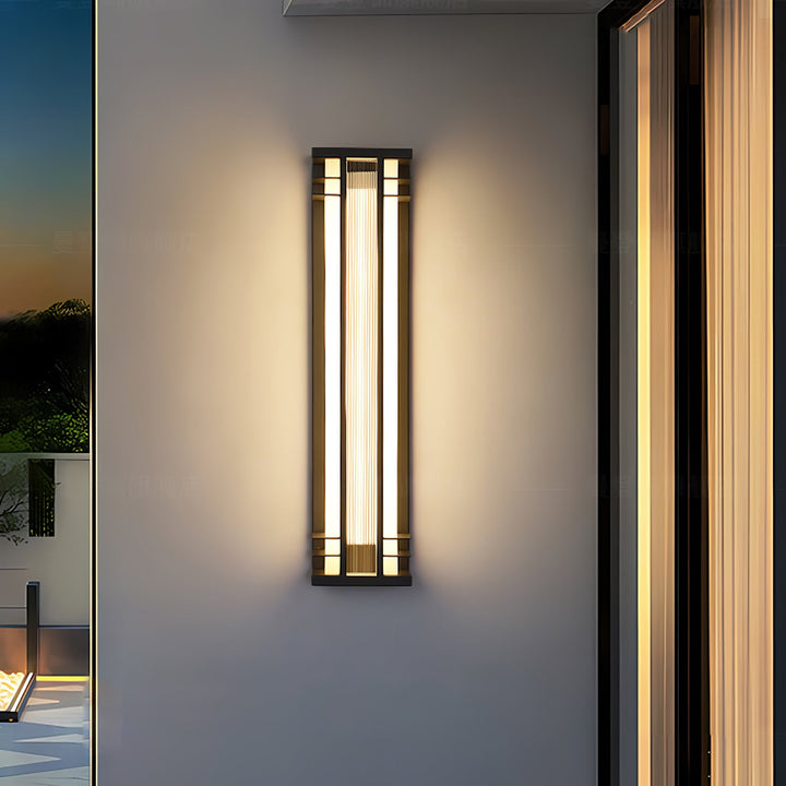 Lampa ścienna na zewnątrz z podwójną osią