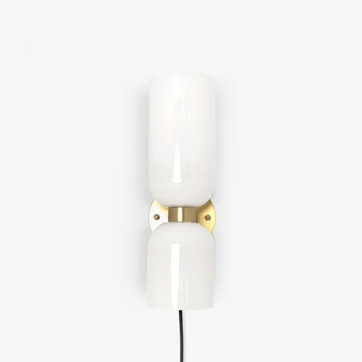 Lampa ścienna Edie z wtyczką