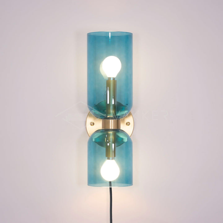 Lampa ścienna Edie z wtyczką