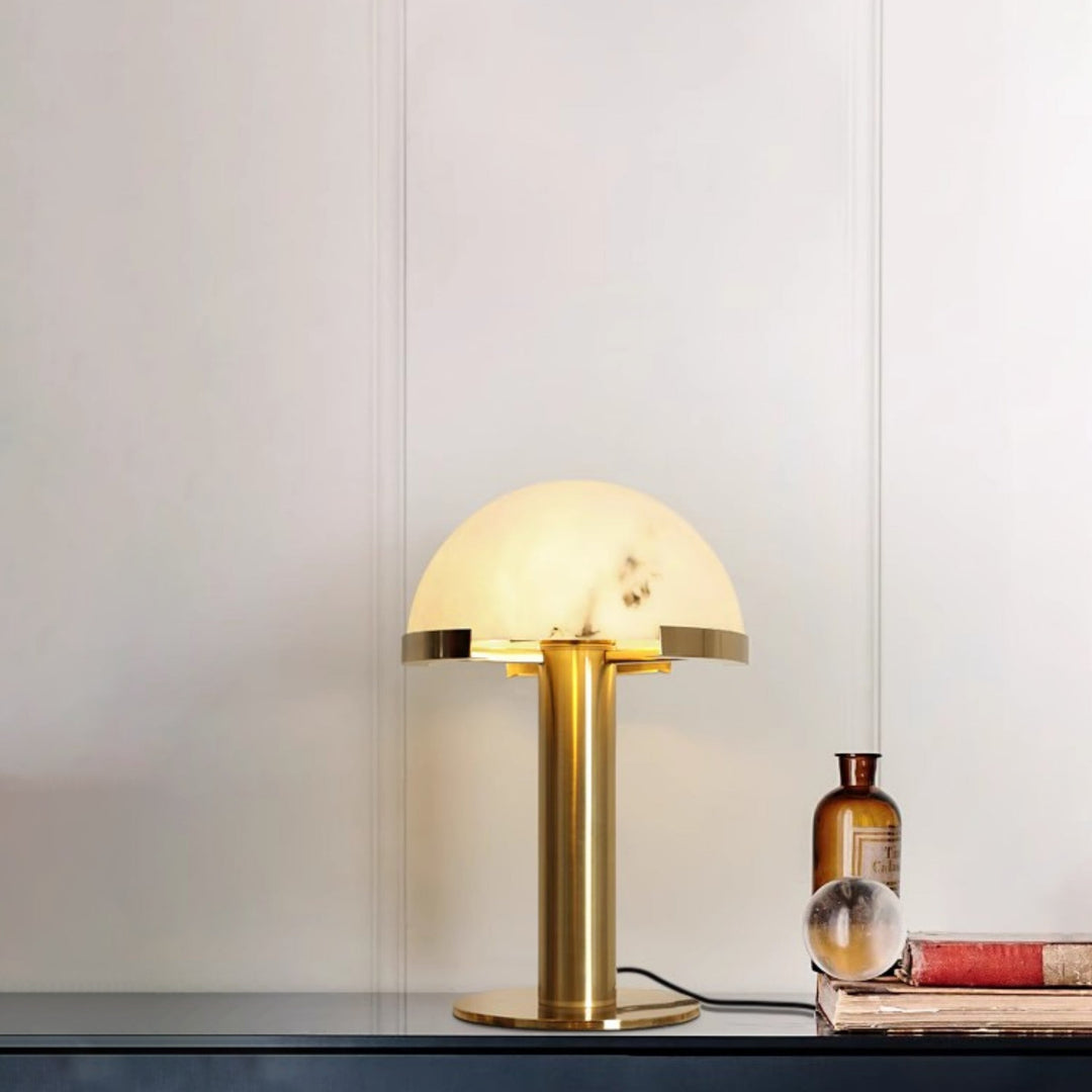 Elegancka Lampa Stołowa Alabastrowa
