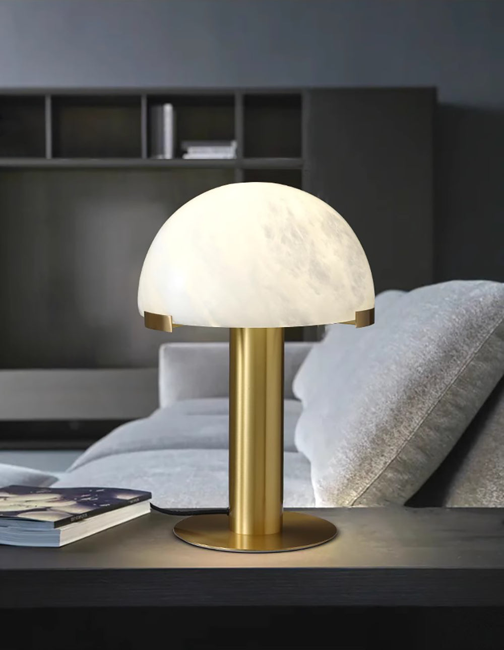 Elegancka Lampa Stołowa Alabastrowa
