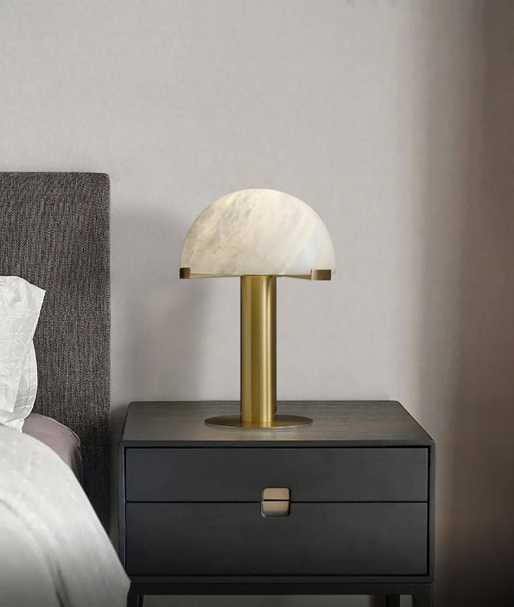 Elegancka Lampa Stołowa Alabastrowa