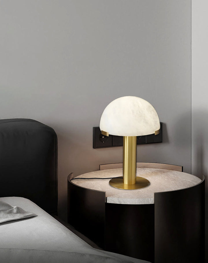 Elegancka Lampa Stołowa Alabastrowa