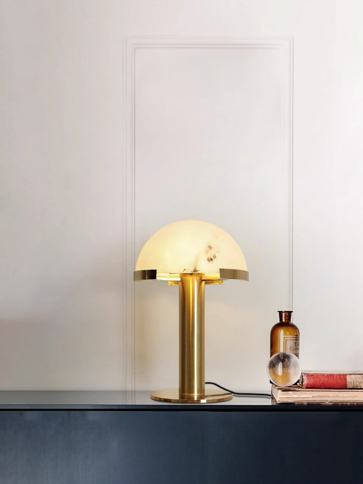 Elegancka Lampa Stołowa Alabastrowa