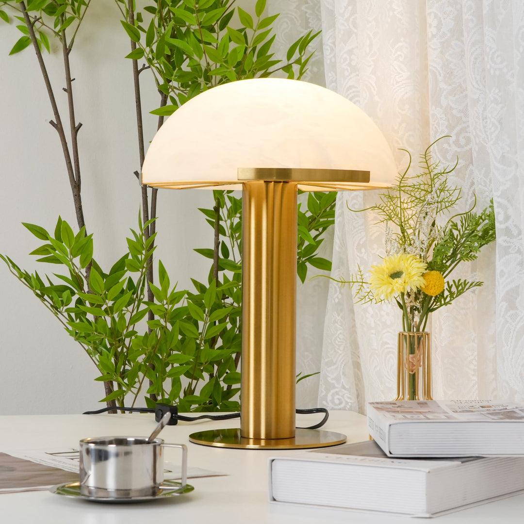 Elegancka Lampa Stołowa Alabastrowa
