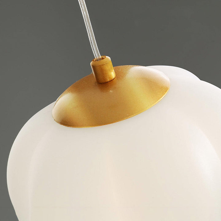 Elegancka Lampa Wisząca z Kwiatowym Motywem