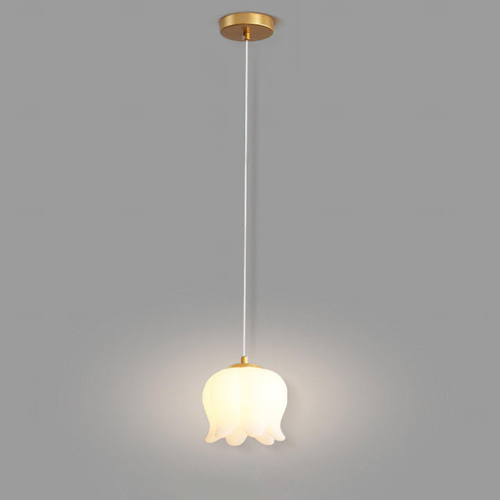Elegancka Lampa Wisząca z Kwiatowym Motywem