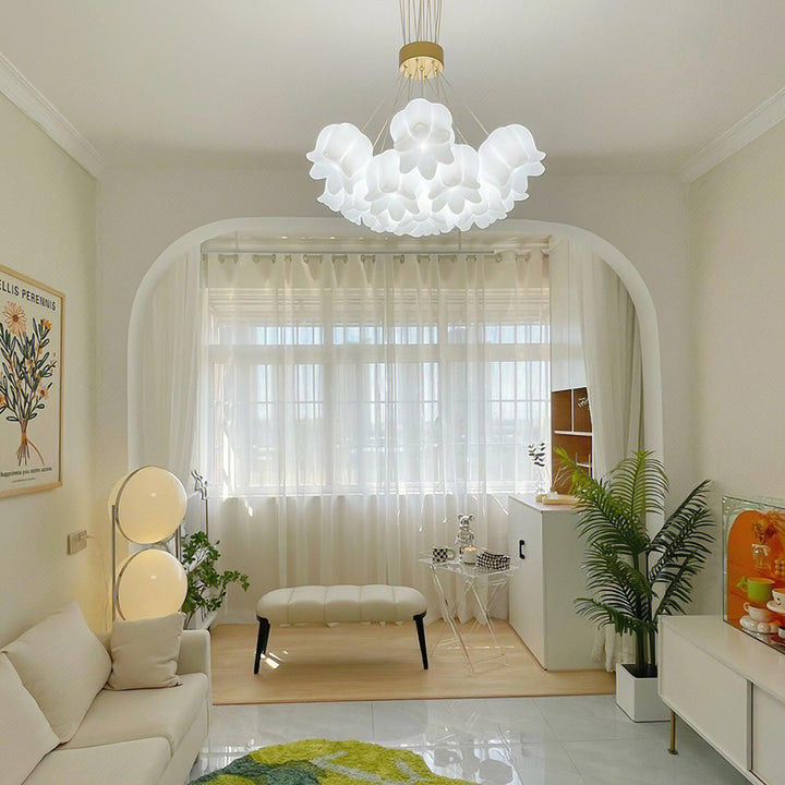 Elegancka Lampa Wisząca z Kwiatowym Motywem