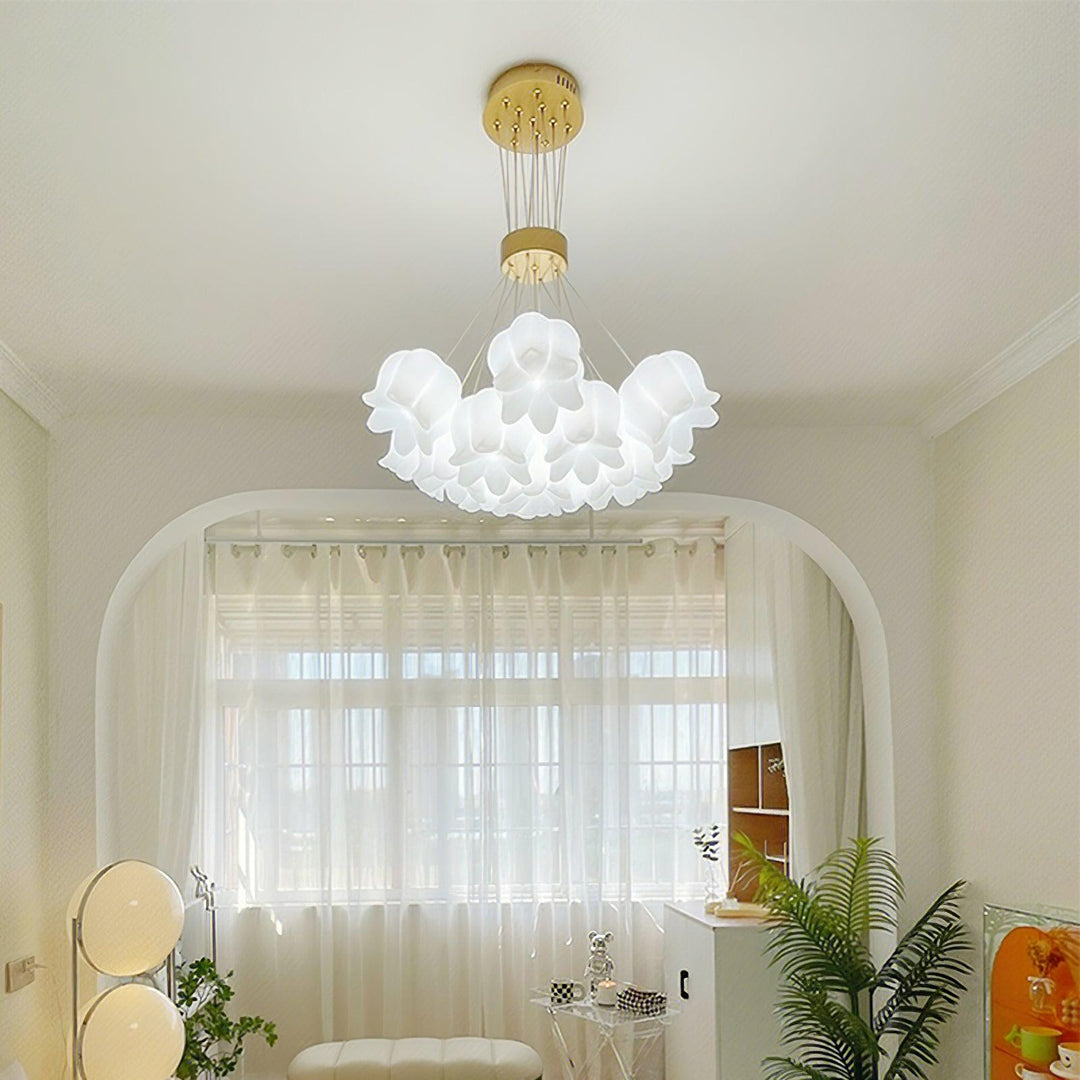 Elegancka Lampa Wisząca z Kwiatowym Motywem