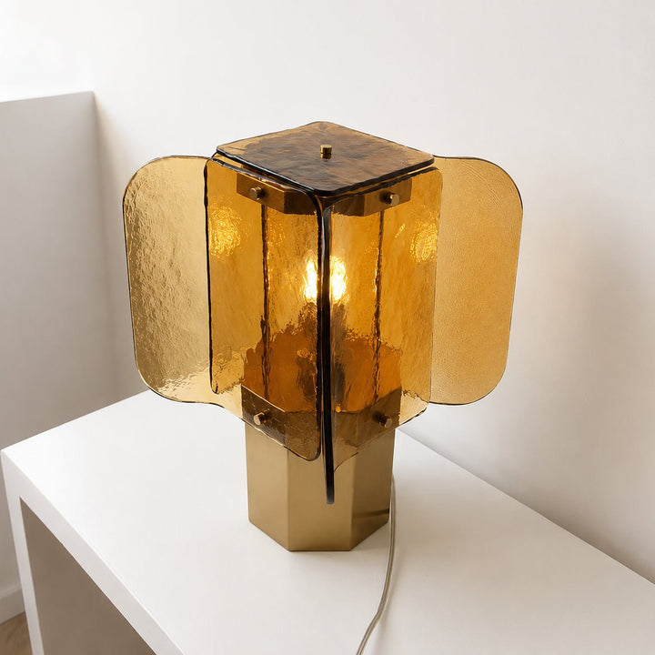 Lampa stołowa Aurelia z szklanym kloszem