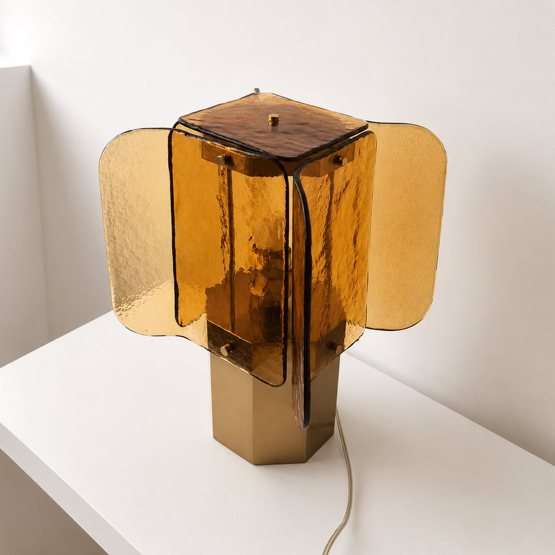 Lampa stołowa Aurelia z szklanym kloszem