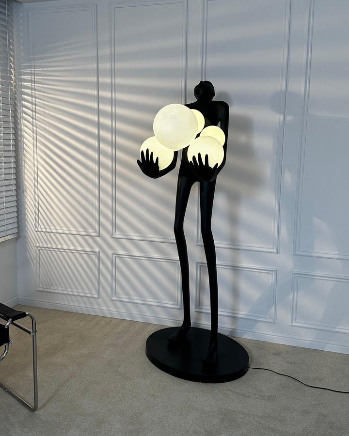 Lampa Podłogowa Rzeźba Embrace