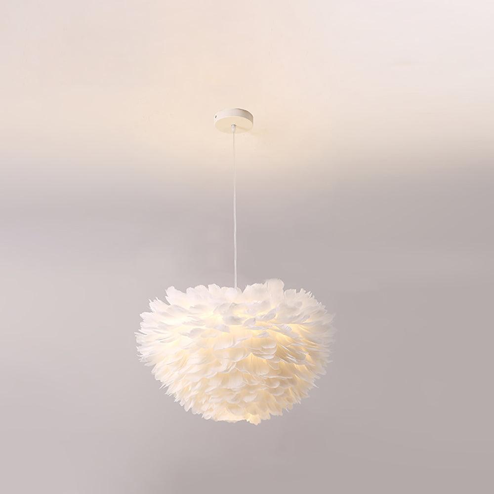 Lampa wisząca z piór gęsich
