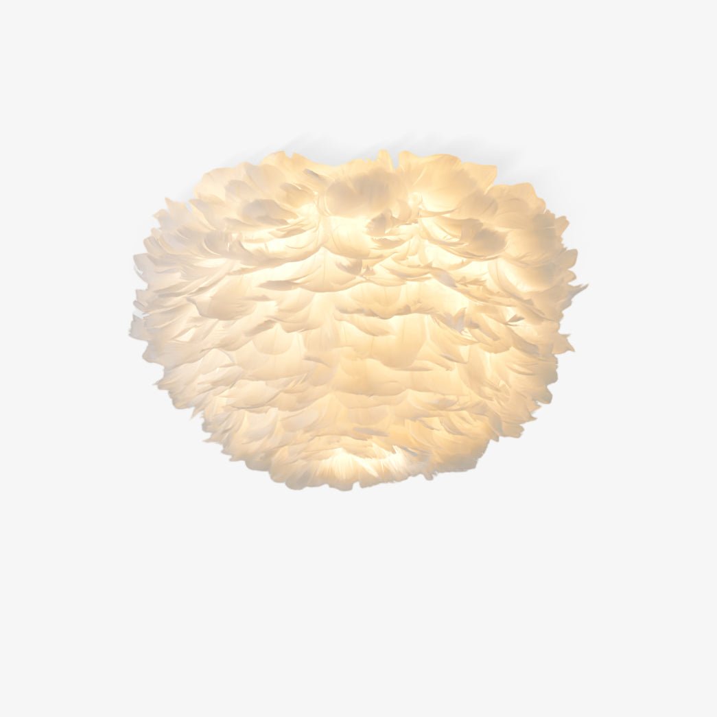 Lampa sufitowa z piórami