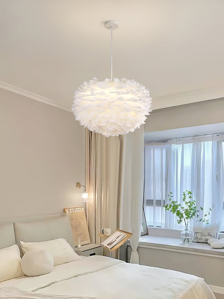 Lampa wisząca z piór gęsich