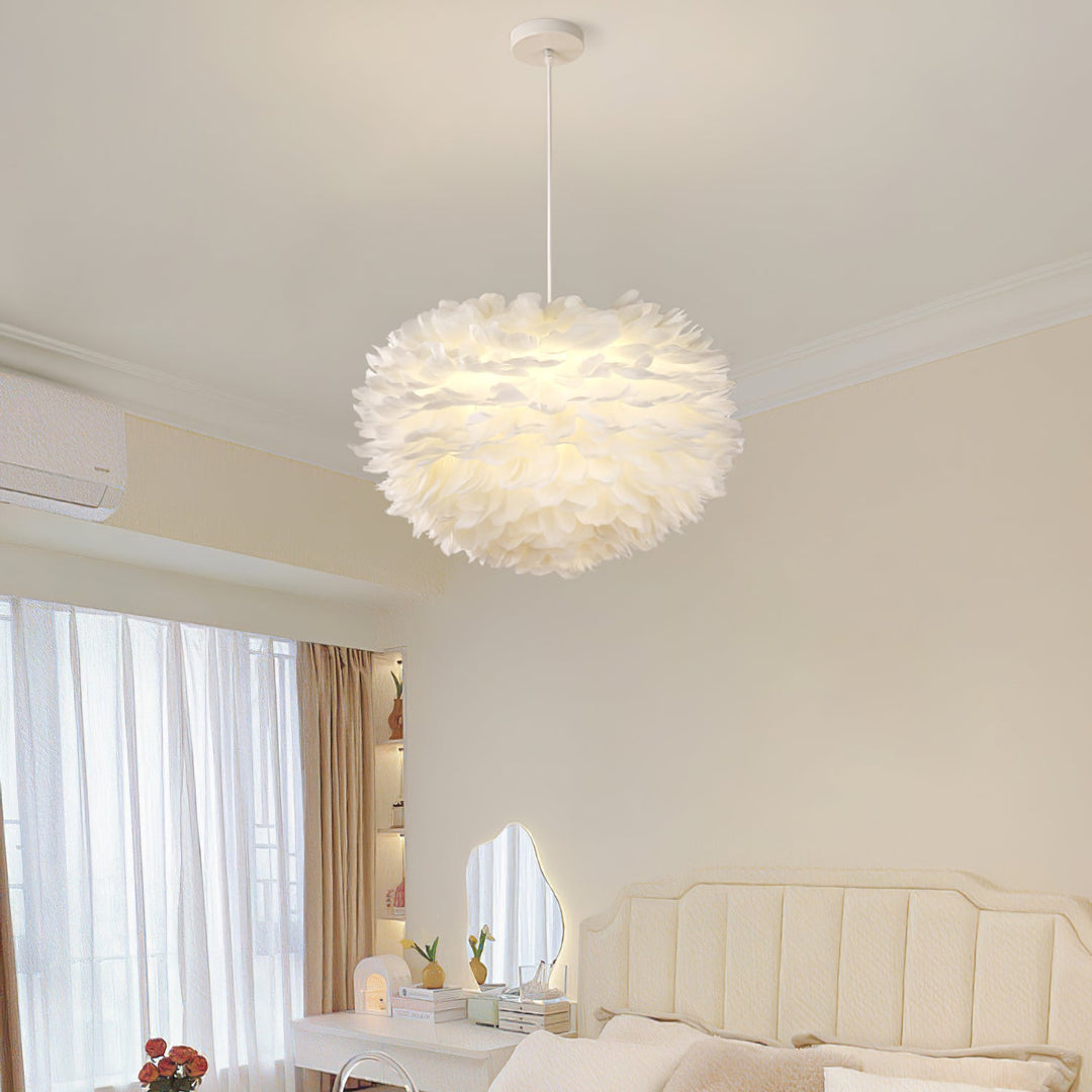 Lampa wisząca z piór gęsich