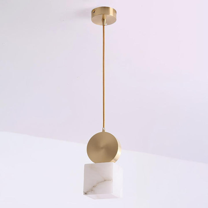 Etruska Lampa Wisząca z Alabastru