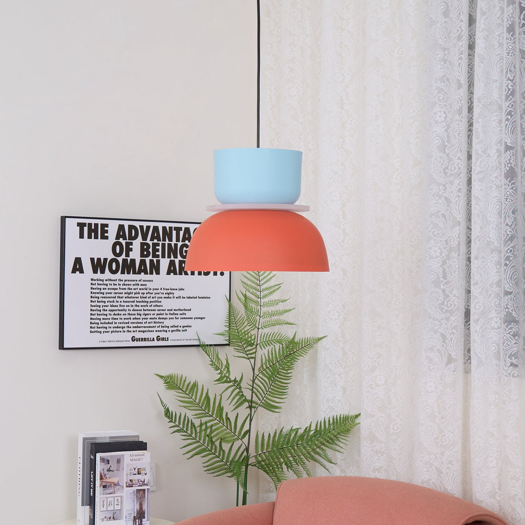 Lampa wisząca z serii Etta