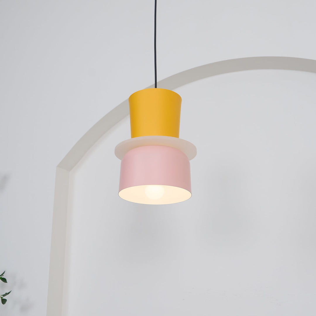 Lampa wisząca z serii Etta
