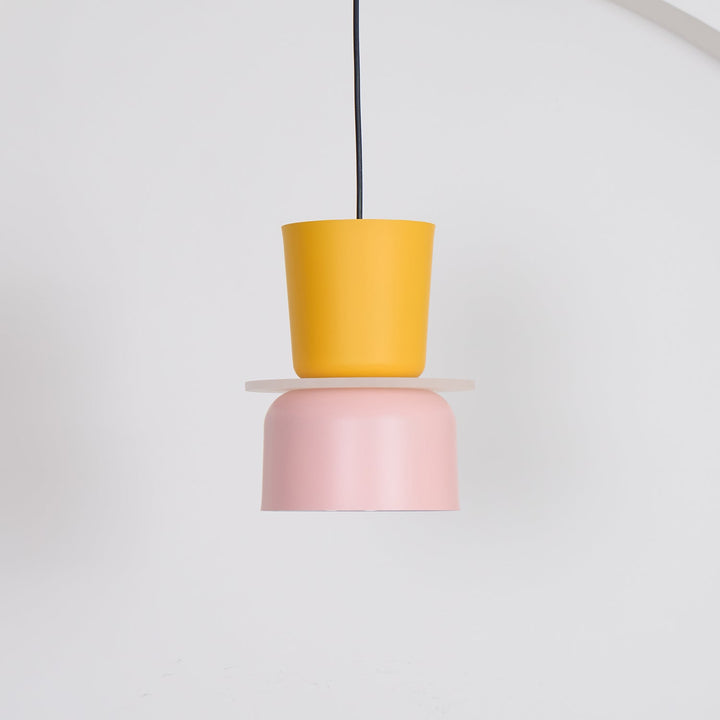 Lampa wisząca z serii Etta