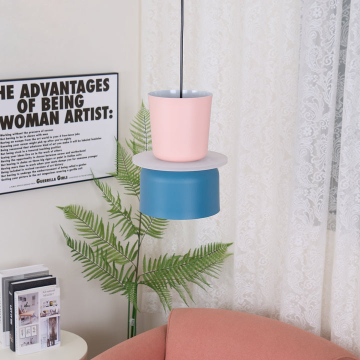 Lampa wisząca z serii Etta