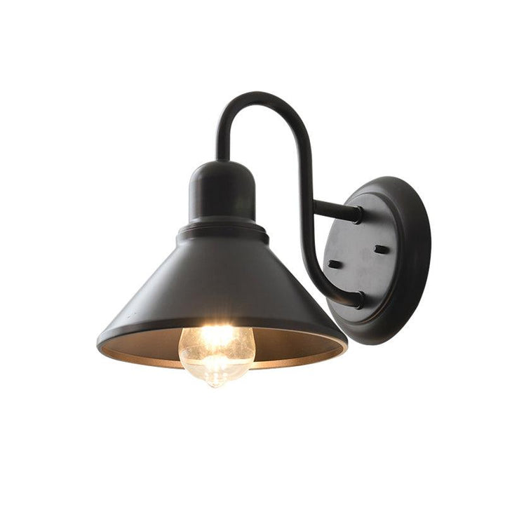 Lampa ścienna Fable na zewnątrz