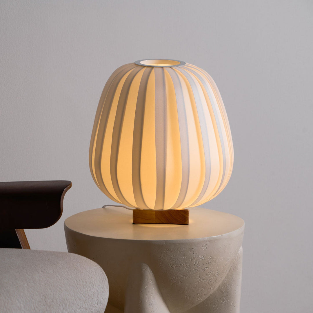 Lampa Stołowa Minimalistyczna z Tkaniny