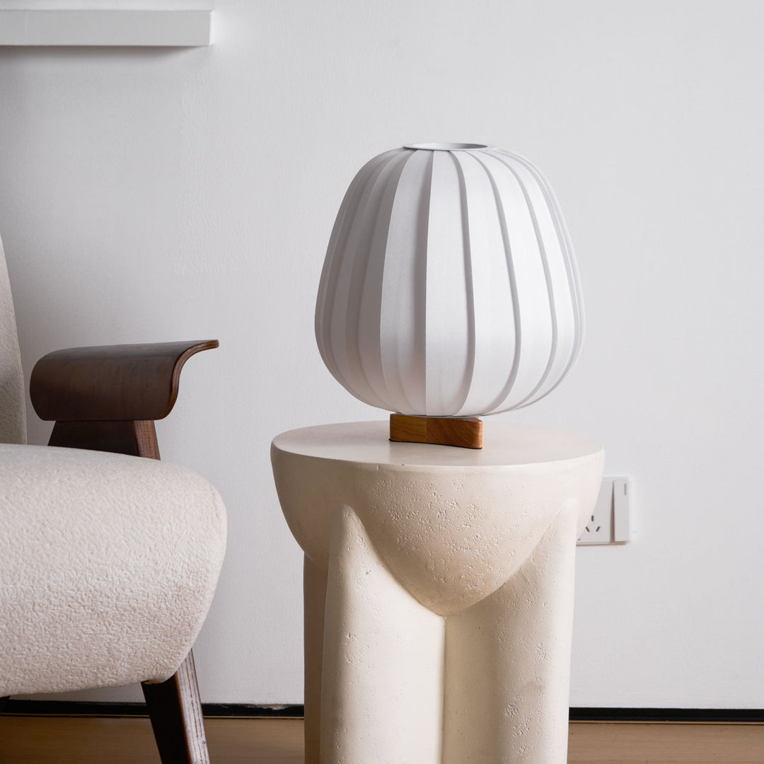Lampa Stołowa Minimalistyczna z Tkaniny