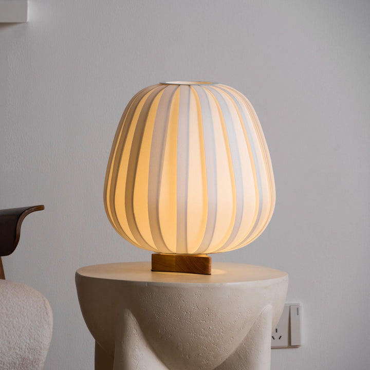 Lampa Stołowa Minimalistyczna z Tkaniny