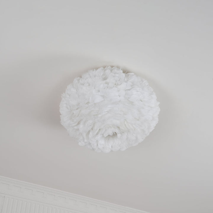 Lampa sufitowa z piórami