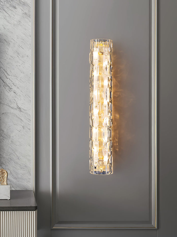 Lampa ścienna w stylu artystycznym