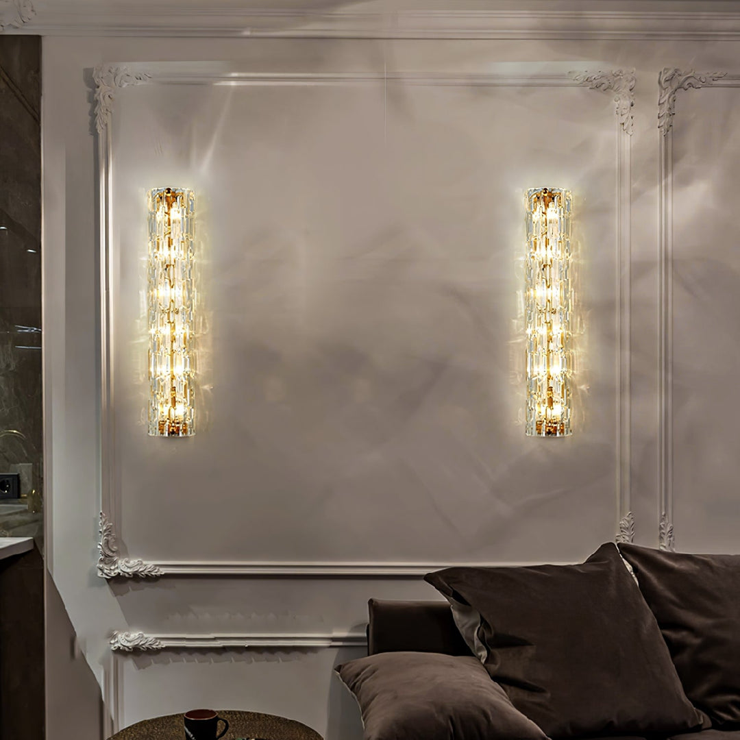 Lampa ścienna w stylu artystycznym