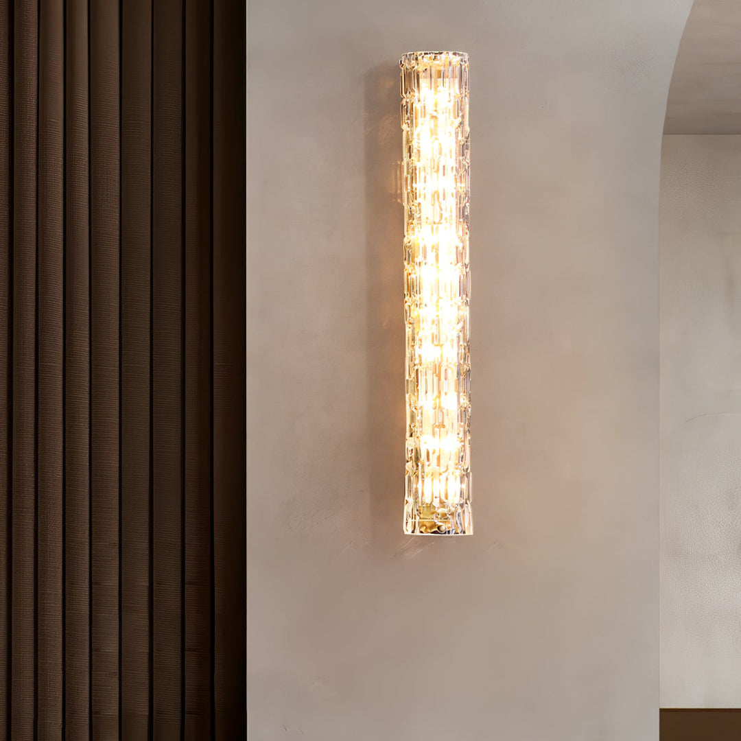 Lampa ścienna w stylu artystycznym