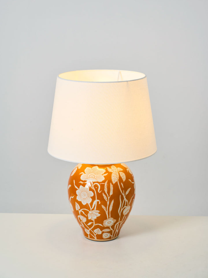 Kwiatowa ceramiczna lampa stołowa