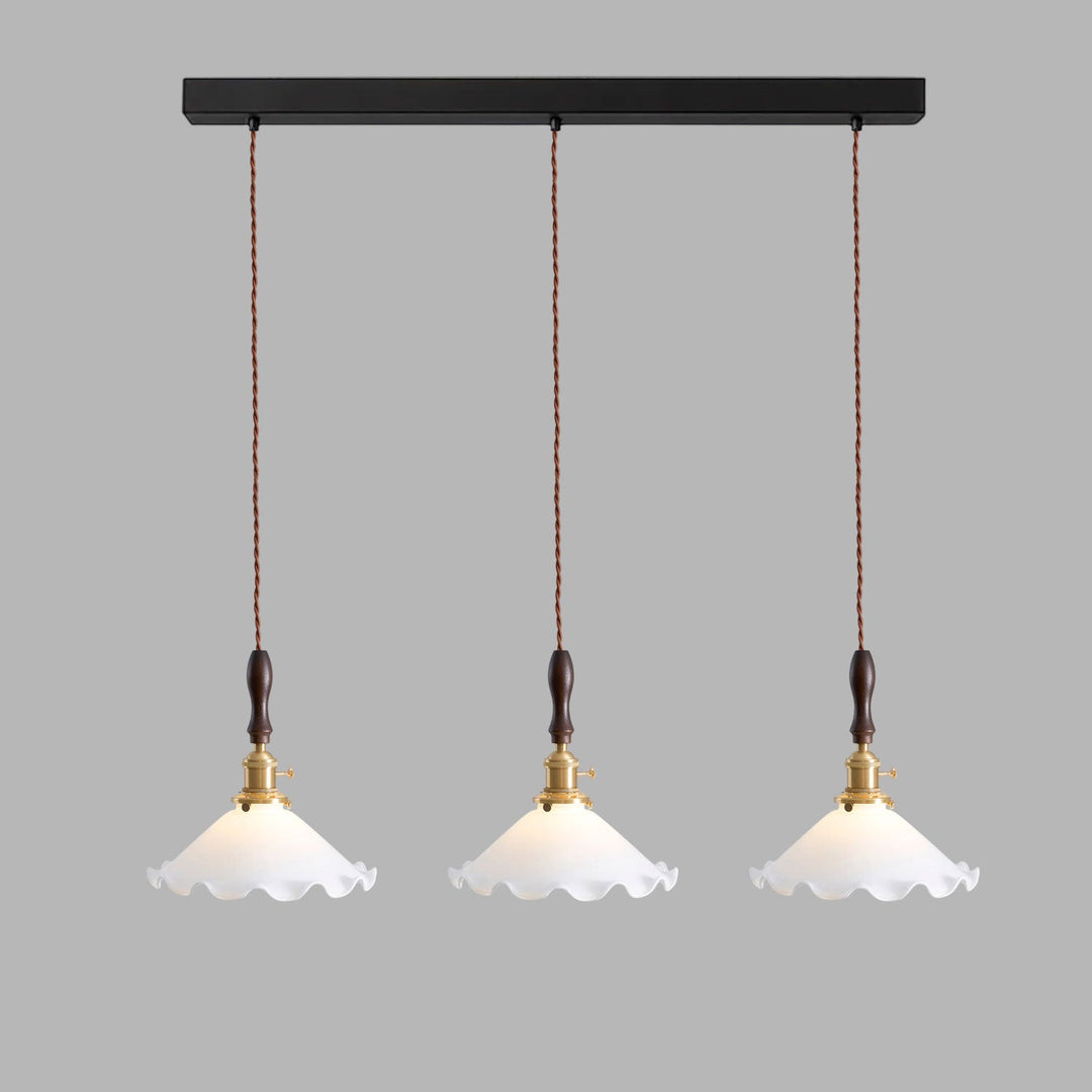 Lampa wisząca w kształcie płatków kwiatów