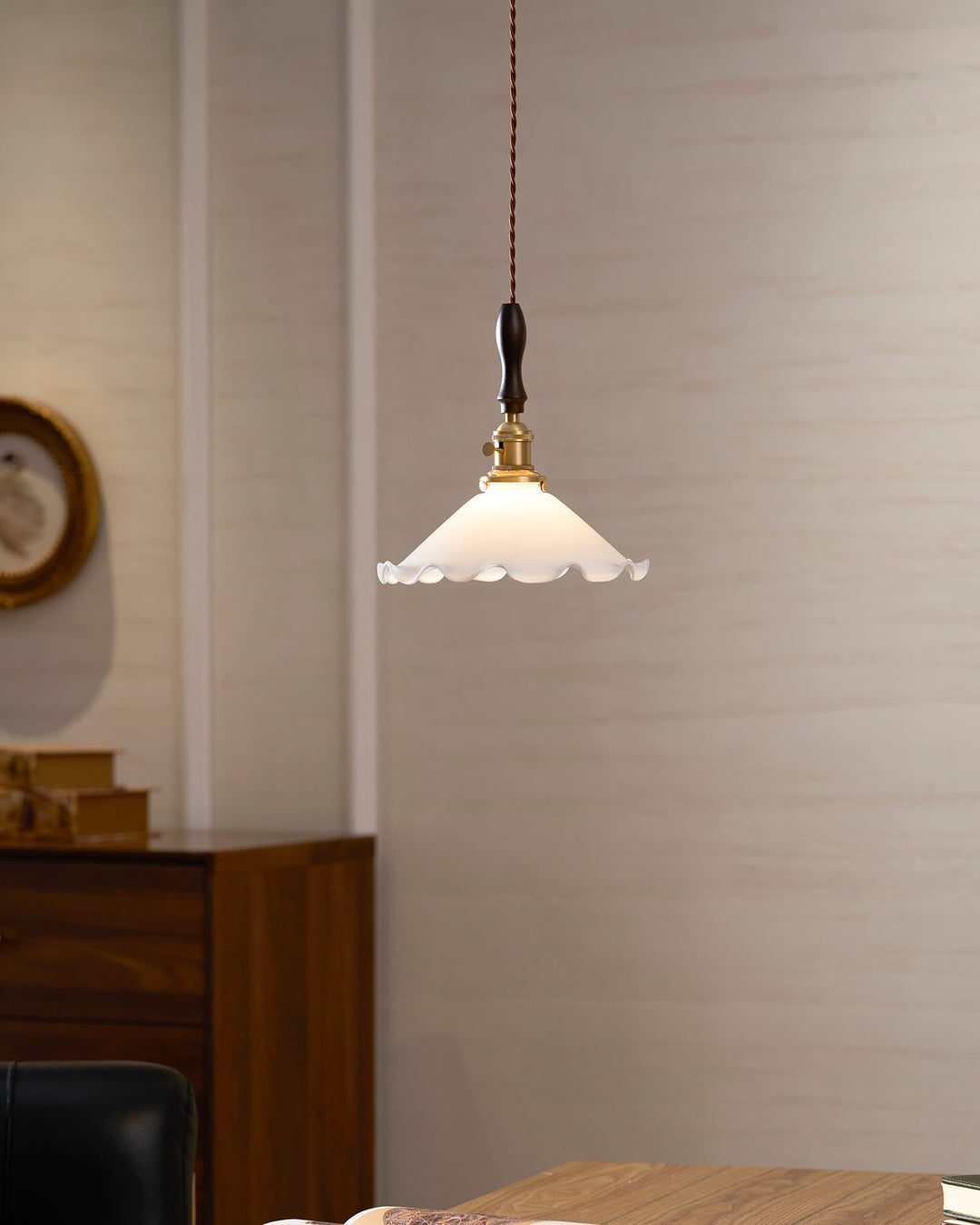 Lampa wisząca w kształcie płatków kwiatów